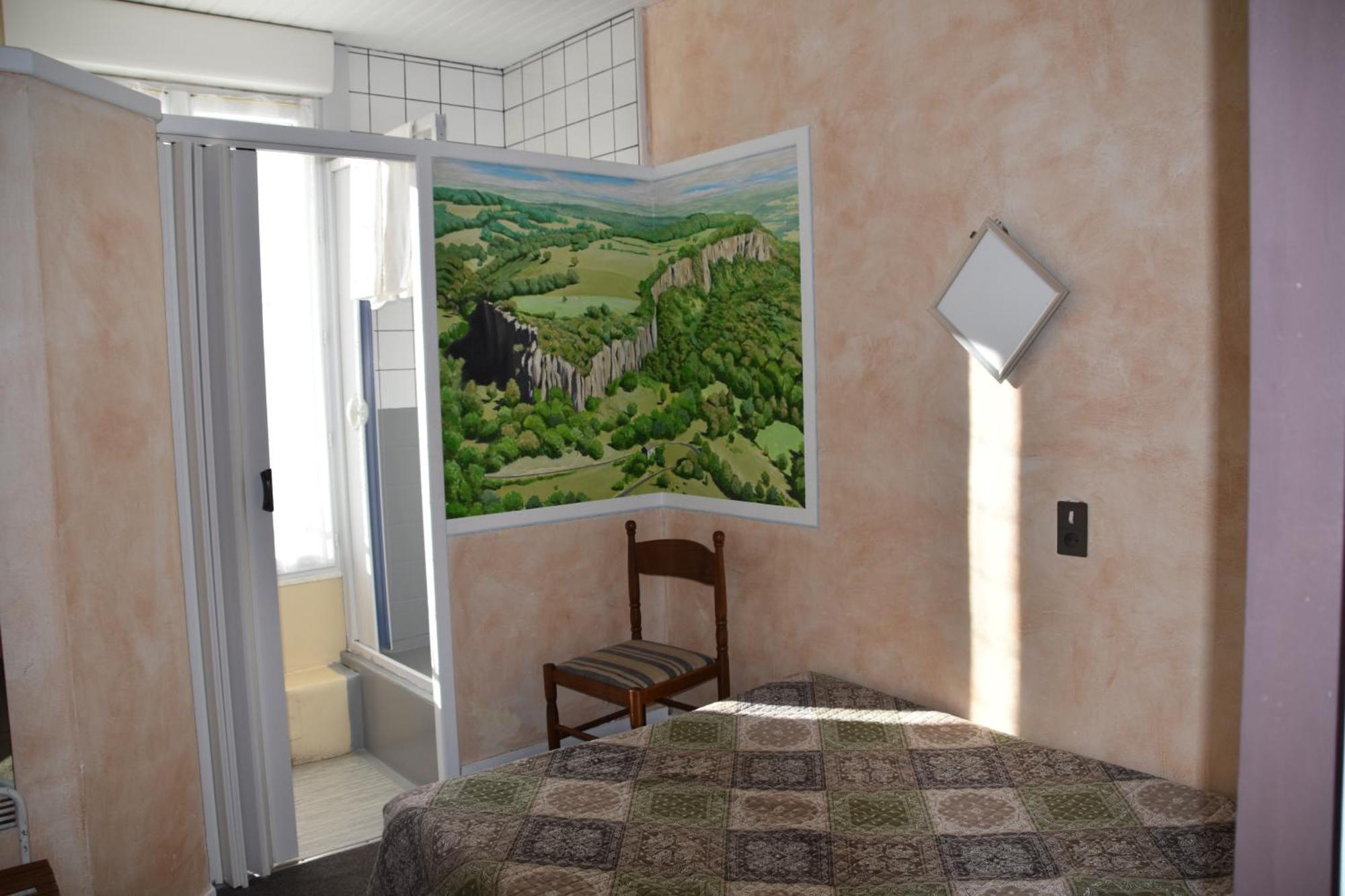 Le Rider Hotel Bort-les-Orgues Buitenkant foto