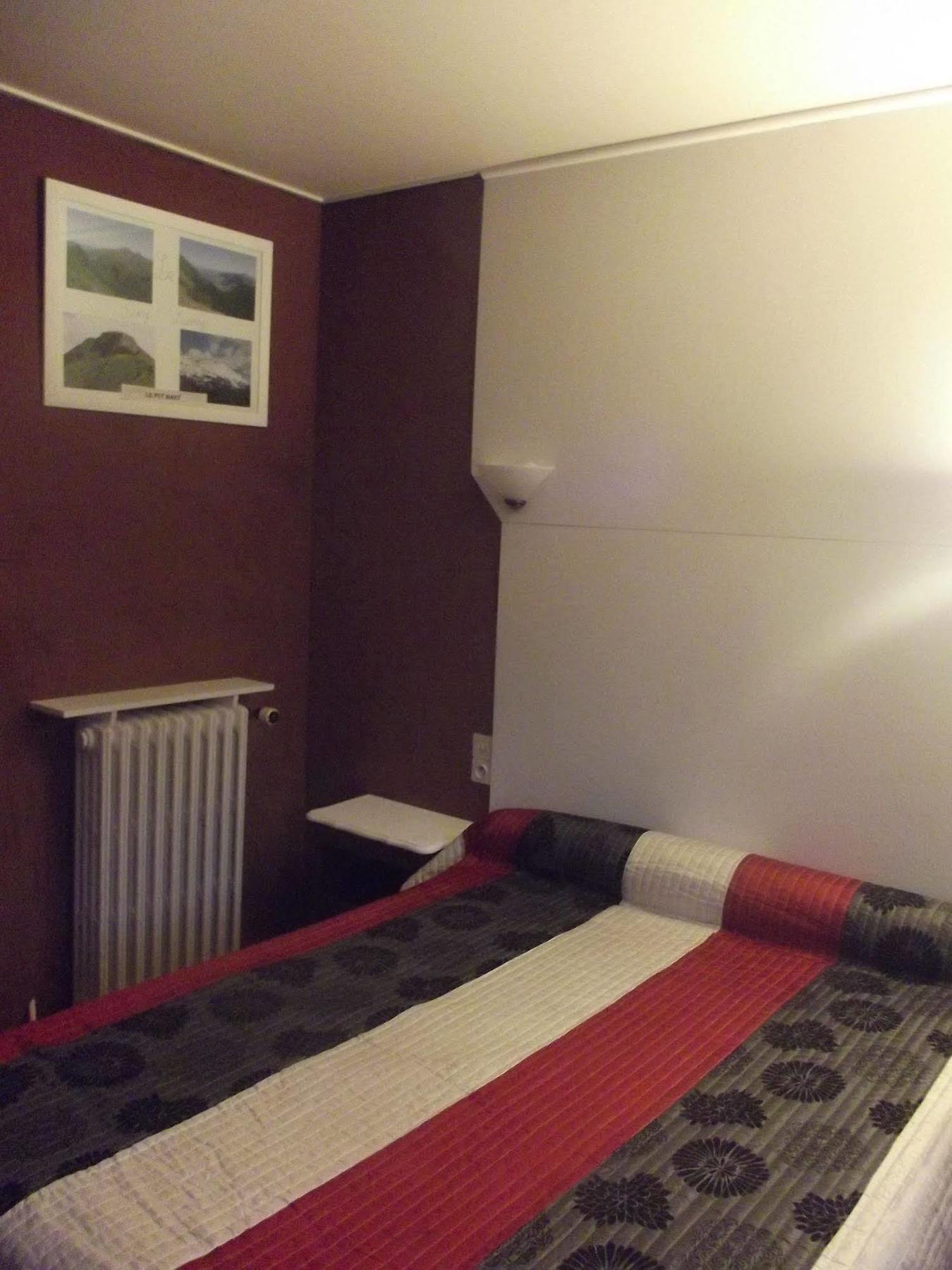 Le Rider Hotel Bort-les-Orgues Buitenkant foto
